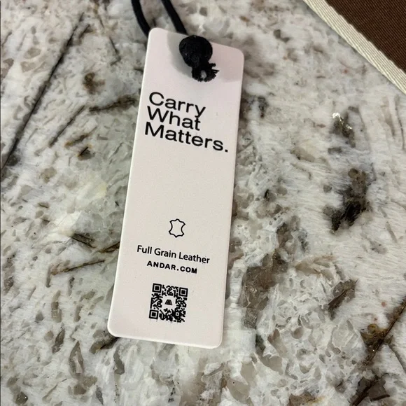 Andar The Devin Checkered Crossbody Bag in Tan and Cream - Picture 4 of 13